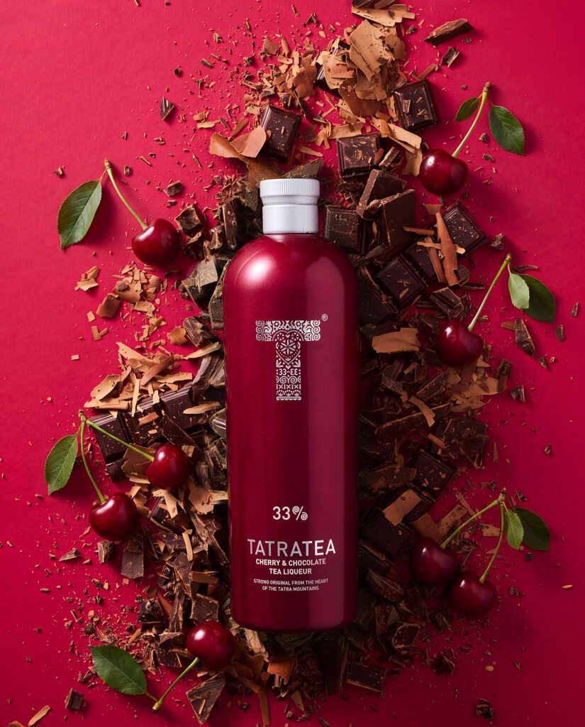 tatratea cherry chocolate vi&scaron;ňa čokol&aacute;da 33 %